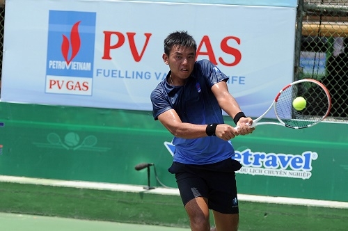 Lý Hoàng Nam at the Việt Nam National Tennis Championship in HCM City. — Photo: svhtt.hochiminhcity.gov.vn