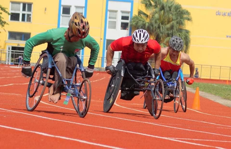 Dong Nai wins gold at National Athletics and Swimming Tournament for Disabled People