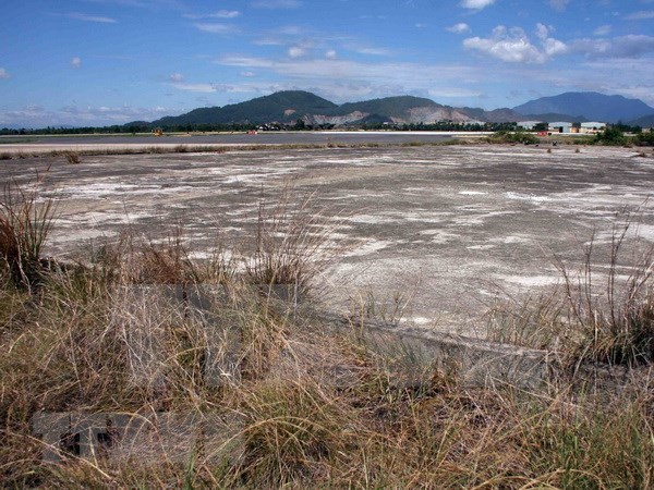 Bien Hoa airbase has high level of dioxin contamination.