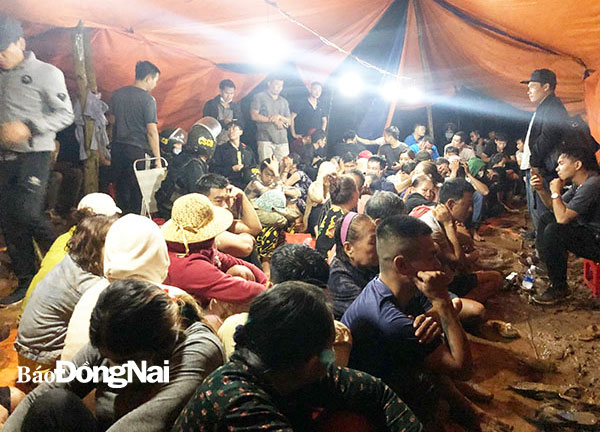 Công an phát hiện sòng bạc tại H.Long Thành bắt hàng chục đối tượng vào cuối tháng 10-2020