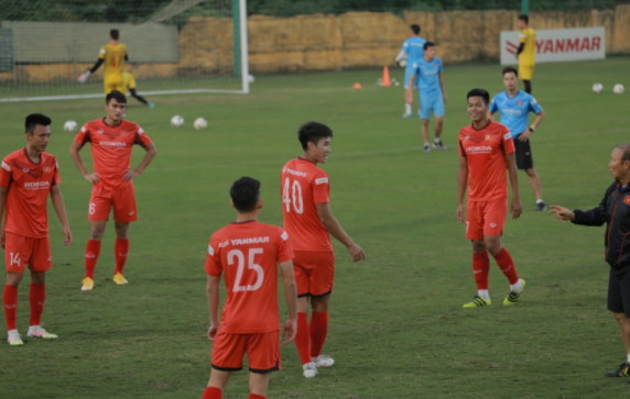 Coach Park Hang-seo selects 24 players for U22 national team