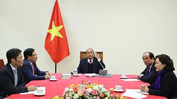 Prime Minister Nguyen Xuan Phuc holds talks with US President Donald Trump.