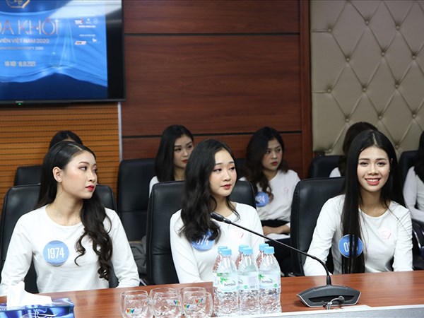Final round of Miss University 2020 held in Hanoi