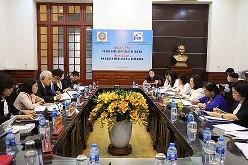 A talk on mediation and dialogue held by the Supreme People’s Court__Photo: https://www.toaan.gov.vn/