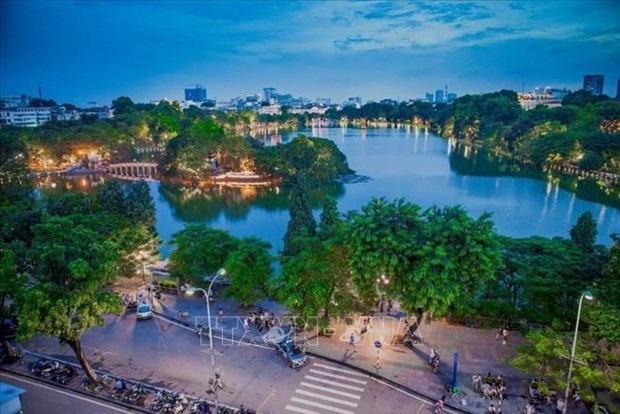 A corner of Hoan Kiem Lake in the heart of Hanoi (Photo: VNA)