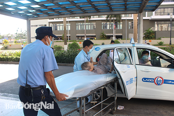 Tiếp nhận cấp cứu tại Bệnh viện Đa khoa Đồng Nai.