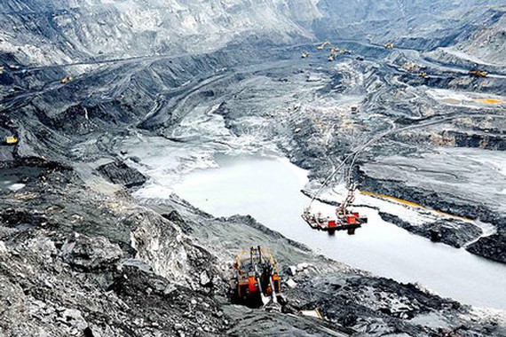 Government issues Decree to protect mineral resources