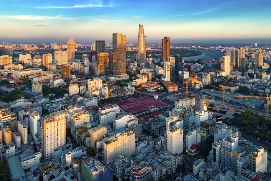 District 1 is considered the busiest district, with the highest living standard in all aspects. Dong Khoi street and Nguyen Hue pedestrian street are the major business streets in the district. 