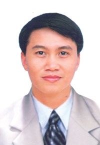 Ông Đỗ Huy Khánh