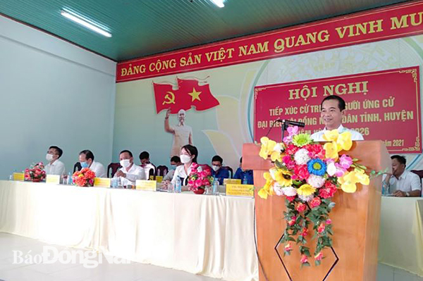 Ứng cử viên Thái Bảo-Ủy viên Ban TVTU, Phó chủ tịch UBND tỉnh trình bày chương trình hành động của mình