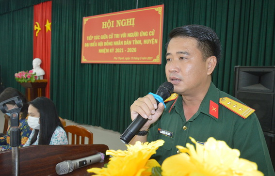 Ứng cử viên đại biểu HĐND tỉnh đơn vị số 11 báo cáo chương trình hành động với cử tri xã Đại Phước, H.Nhơn Trạch