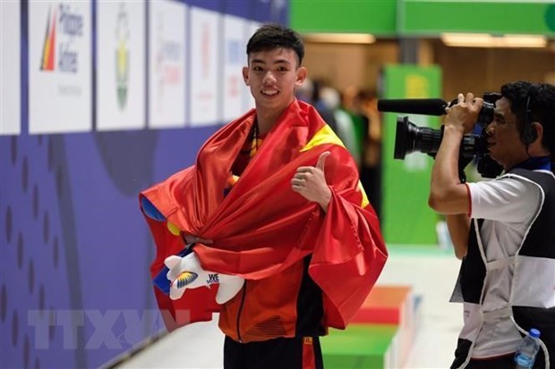 SwimmerHuy Hoang is one of 14 Vietnamese athletes winning the berth to the Tokyo Olympic Games. (Source: VNA)