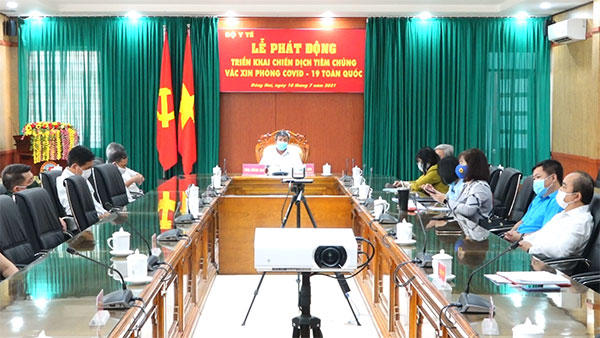 Việt Nam phát động chiến dịch tiêm vắc xin miễn phí lớn nhất lịch sử