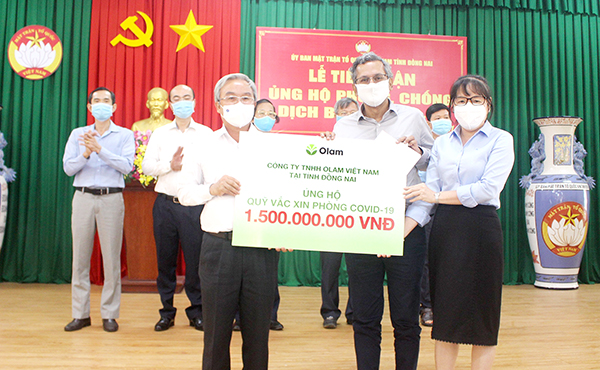 Công ty TNHH Olam Việt Nam ủng hộ số tiền 1,5 tỷ đồng vào Quỹ Vaccine phòng, chống Covid-19
