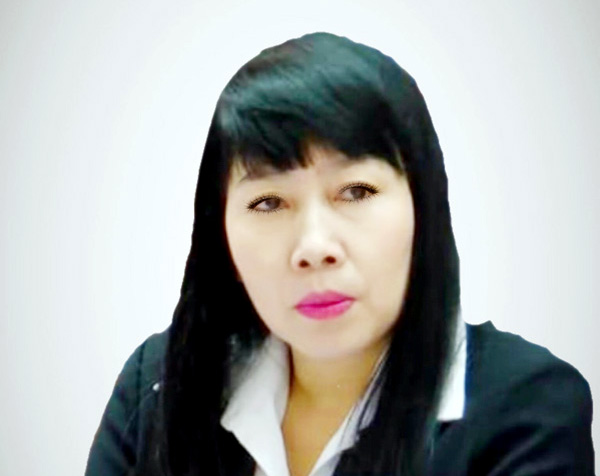 Vận động các nhà thuốc mở cửa phục vụ người dân