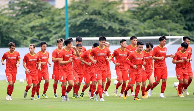 Training sessions of national men's football team held under bubble travel model