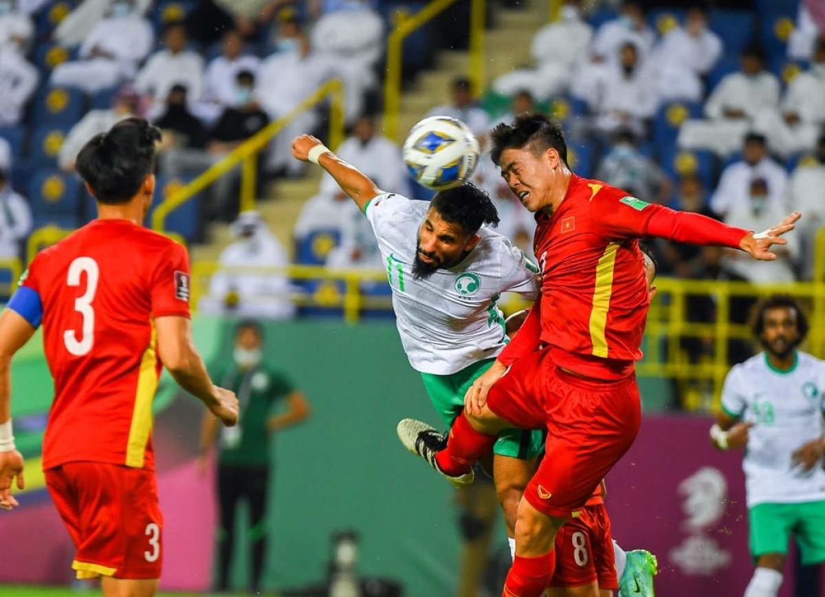 10-man Vietnam overwhelmed 1-3 by hosts Saudi Arabia in WC qualifier