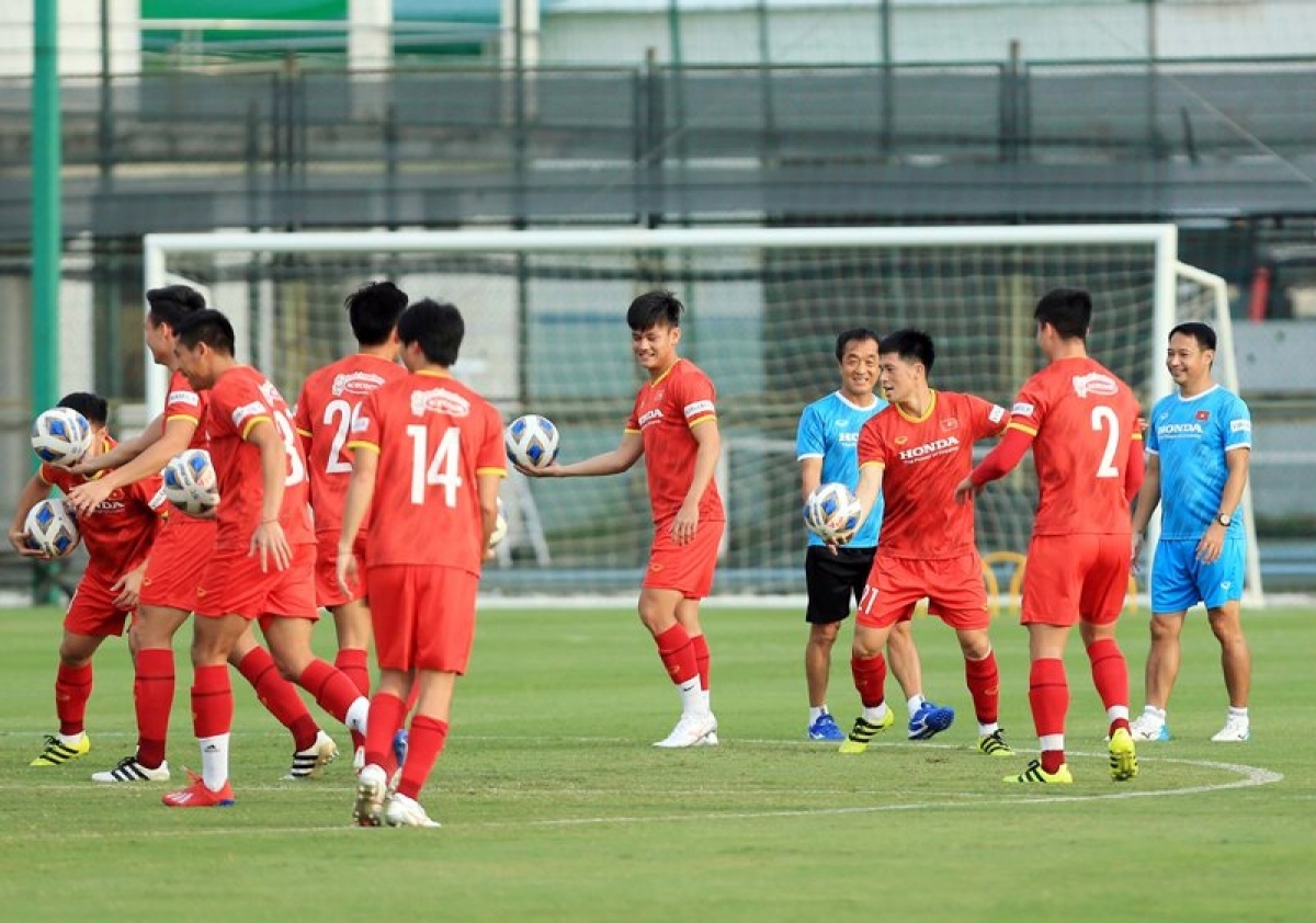 Vietnamese national players gather to prepare for World Cup qualifiers