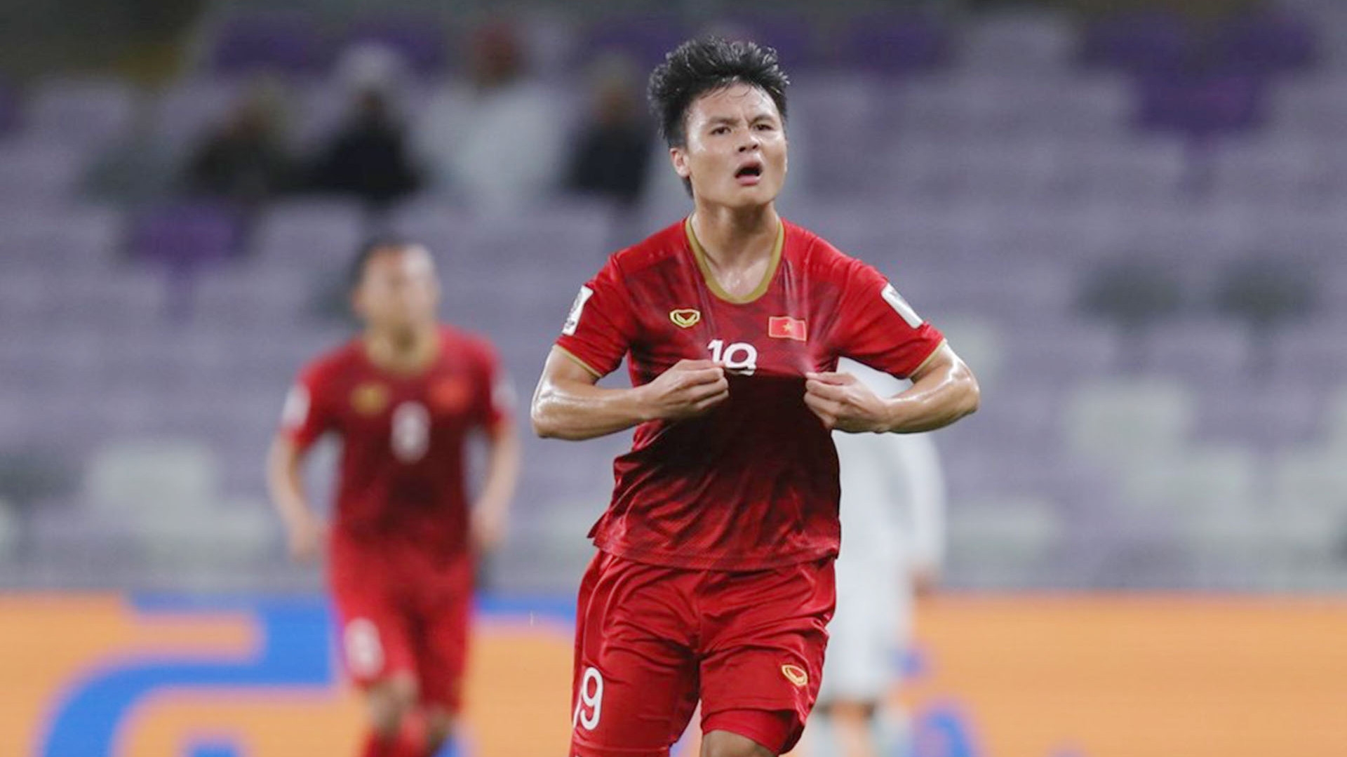 Vietnamese footballer praised by FIFA for community contributions