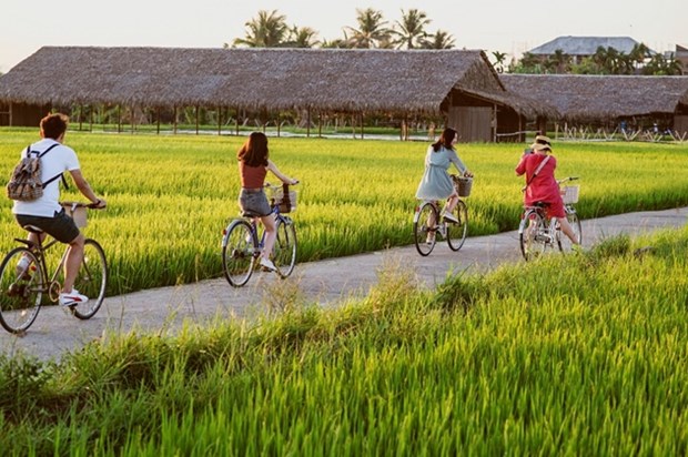 Agritourism is to be added into the National Target Programme on new-style rural area building in the 2021-2025 period. (Photo: thanhtra.com.vn)