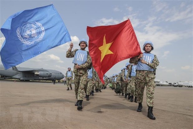 Vietnamese officers joining the level-2 field hospital No.1 in South Sudan.