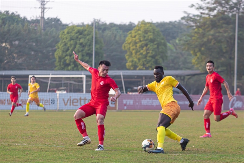 Nam Định (áo vàng) vô địch Cúp Viettel mở rộng sau 3 trận toàn thắng