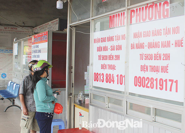 Số người đến mua vé xe tại bến xe Biên Hòa khá ít