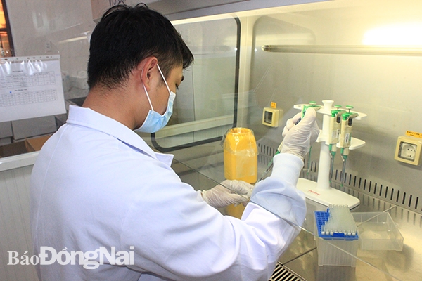  Xét nghiệm SARS-CoV-2 bằng phương pháp RT-PCR tại CDC Đồng Nai