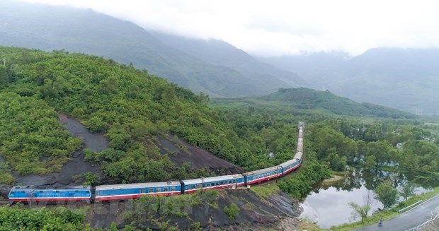 Railway linking HCMC, Dong Nai to open to traffic before 2030