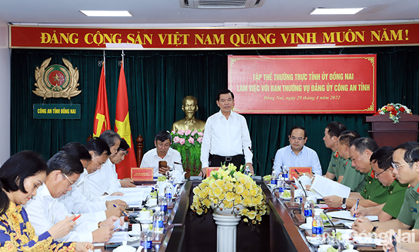 Đồng chí Nguyễn Hồng Lĩnh, Ủy viên Trung ương Đảng, Bí thư Tỉnh ủy
