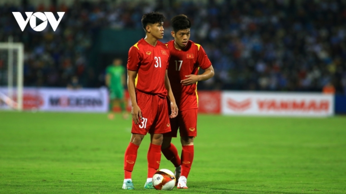 Coach Park Hang-seo has made a shortlist of 25 players for the national squad, and he is expected to cross out another five names on May 5 before the team's opener against Indonesia one day later.