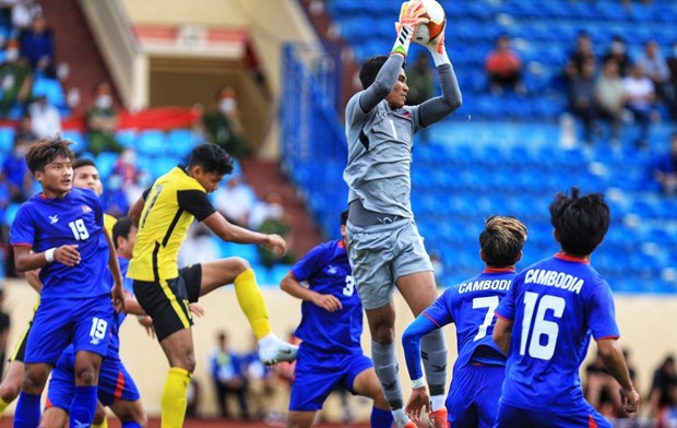 In the match between U23 Malaysia and U23 Cambodia in Thien Truong Stadium. (Photo: VNA)