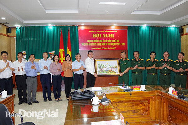 Tăng cường công tác xây dựng Đảng trong lực lượng vũ trang