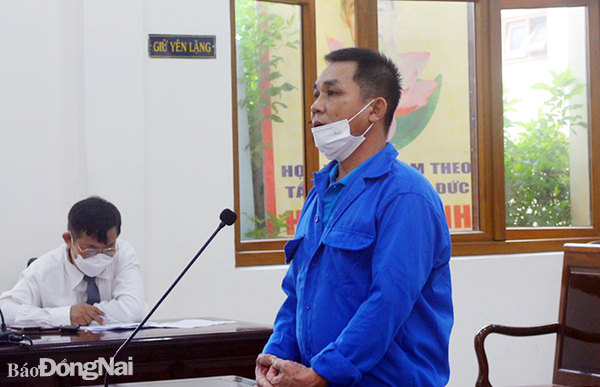 Đổ xăng đốt bạn gái, bị cáo lãnh án nặng