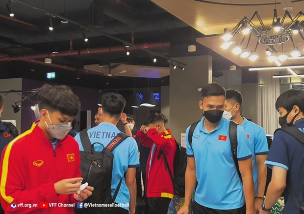 Members of Vietnam's U23 team arrive at the UAE. (Photo: Vietnam Football Federation)