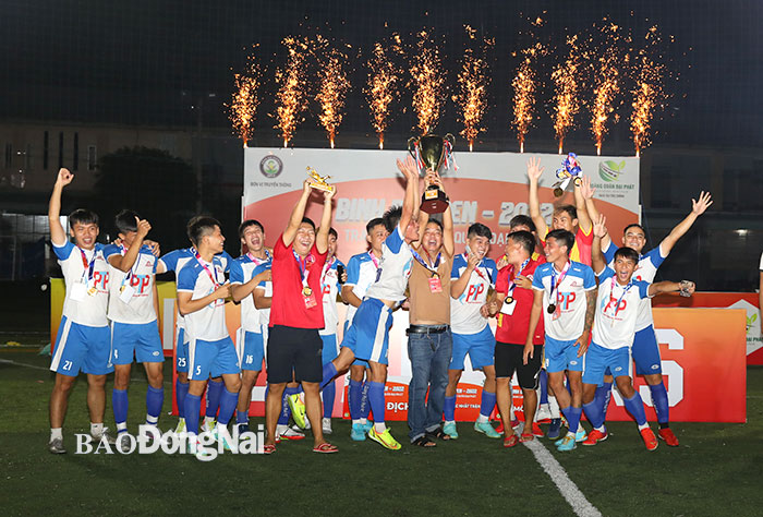 Giải bóng đá Bình Đa OPEN cúp Hoàng Quân Đại Phát:  Quang Phúc Phát đoạt chức vô địch