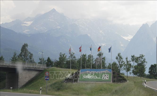 Huyện Garmisch-Partenkirchen thuộc bang Bayern của Đức. 