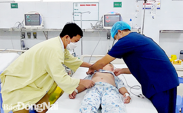 Bệnh nhân bị sốt xuất huyết điều trị tại một cơ sở y tế trong tỉnh