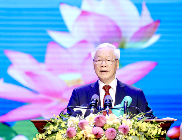 Tổng bí thư Nguyễn Phú Trọng đọc diễn văn tại lễ kỷ niệm. Ảnh: TTXVN