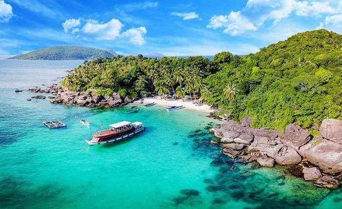 Con Dao Island's makeover: From "a hell on earth" to "a tourism heaven"