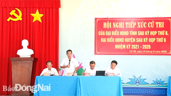 Chủ tịch HĐND tỉnh Thái báo phát biểu tại buổi tiếp xúc