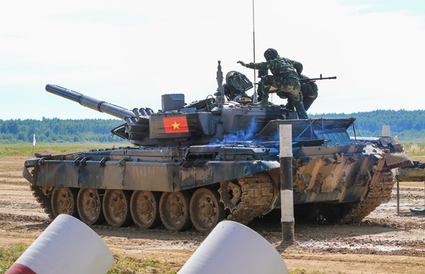 Vietnam’s first tank crew compete at the Army Games 2022 in Russia on August 13. (Photo: VNA) 