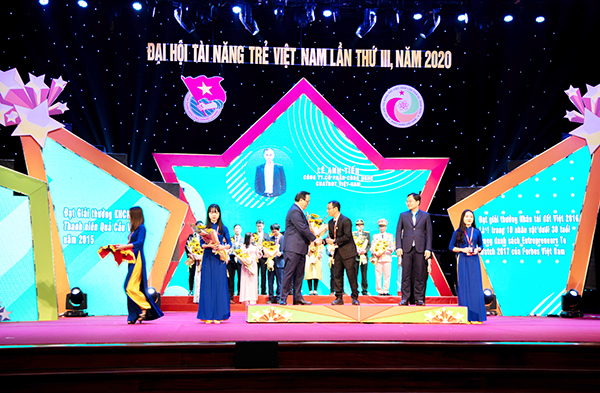 Anh Lê Anh Tiến đạt được giải thưởng Tài năng trẻ Việt Nam lần thứ III-2020