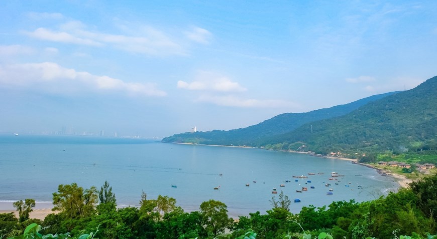 Son Tra Peninsula, 10 km to the northeast of Da Nang city in central Vietnam, showcases the beauty of a tropical wilderness.