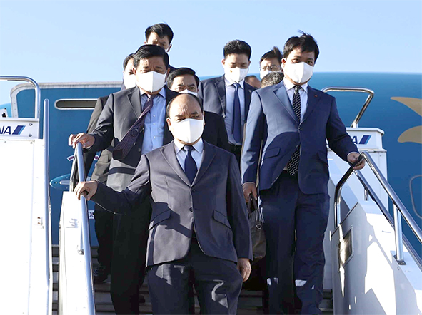 Chủ tịch nước Nguyễn Xuân Phúc tới Tokyo, bắt đầu chương trình dự lễ quốc tang cố Thủ tướng Nhật Bản Abe Shinzo