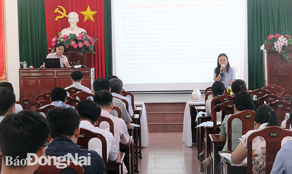 Bà Võ Niệm Tường, Chánh thanh tra Sở TN-MT triển khai các nội dung tập huấn