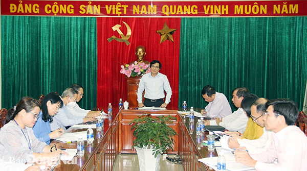 Phó chủ tịch UBND tỉnh Nguyễn Sơn Hùng chủ trì họp Ban đại diện Hội đồng quản trị Ngân hàng Chính sách xã hội chi nhánh tỉnh quý III-2022