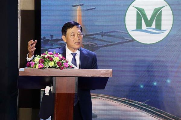 Deputy Minister of Science and Technology Tran Van Tung speaks at Techfest Mekong 2022. 