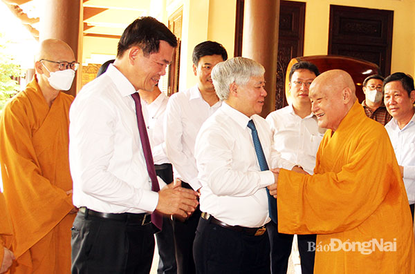 Phát huy tinh thần hộ quốc an dân