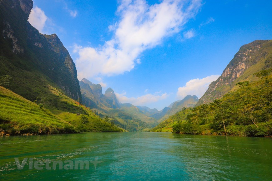 Silk-like river in deepest canyon in Southeast Asia